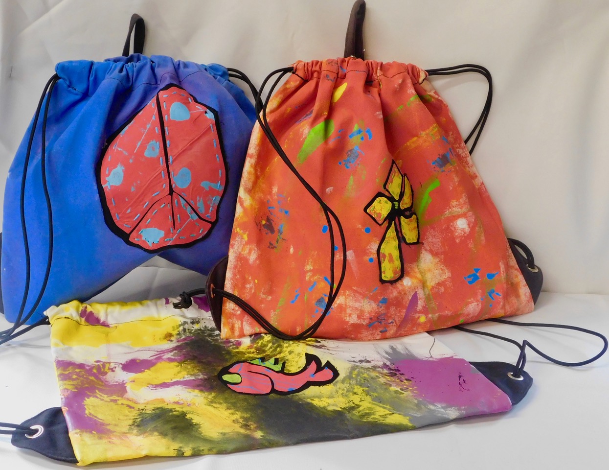 bags-drawstring_category_542989620